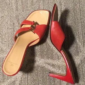 Annie Klein size 10 red Sandals